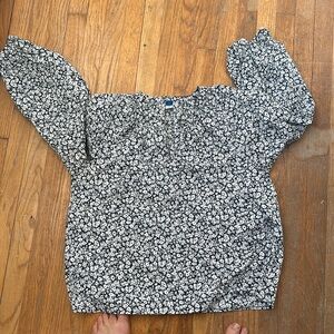 navy and white floral peasant top